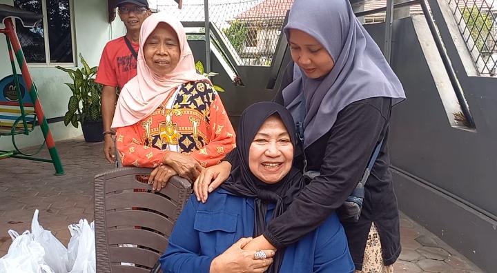 Dewi Perssik Qurban 12 Sapi Limosin Jumbo Untuk Masyarakat Kabupaten Jember