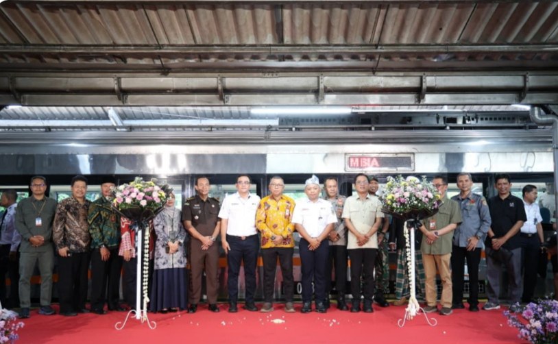 Mulai Beroperasinya KA Pandalungan 2 Mampu Membawa Perubahan Jember Baru Jember Maju.