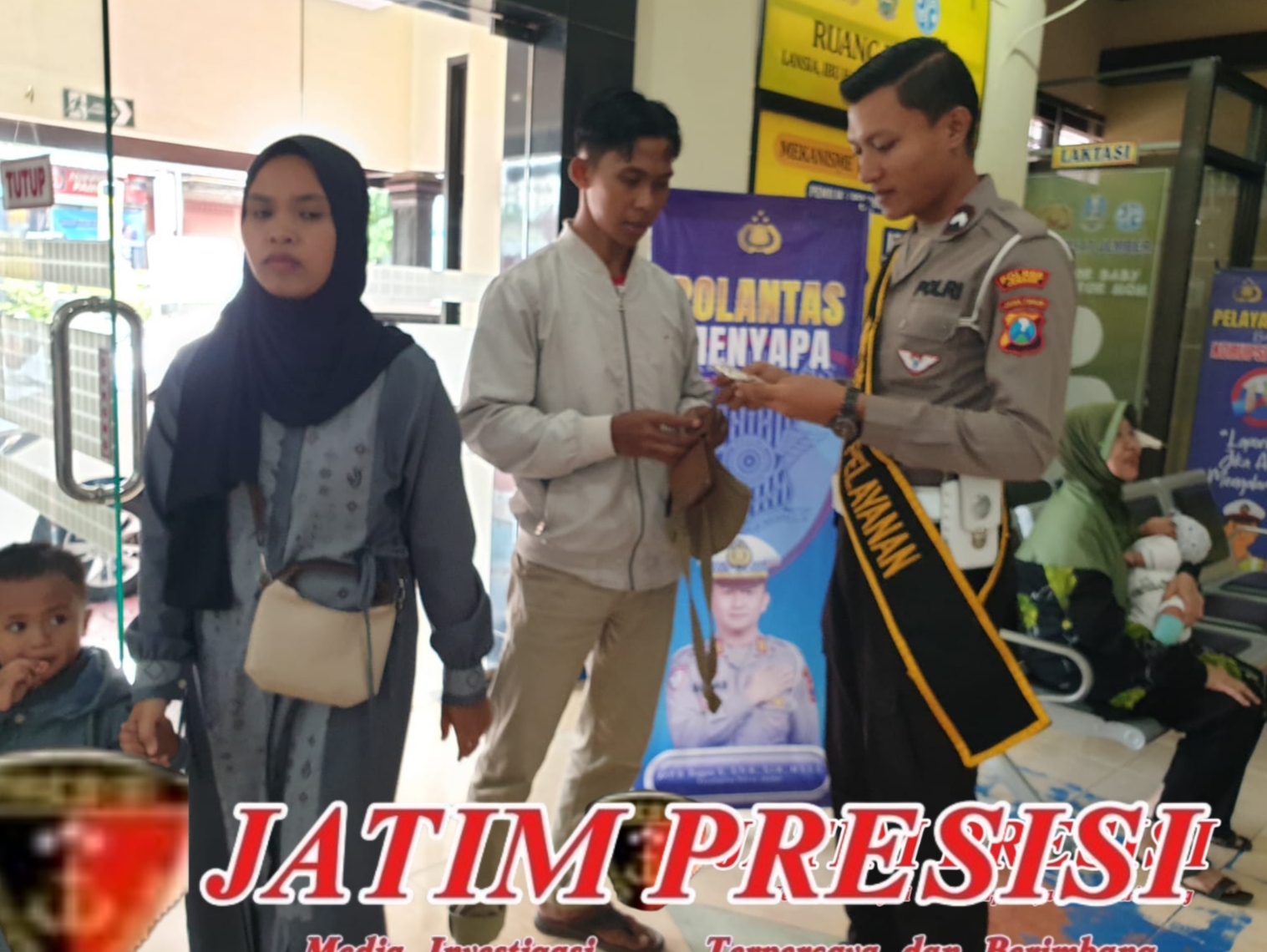 Program Polantas Menyapa, Samsat Jember Bersama Pelayanan Publik Cepat, Humanis Dan Transparan.