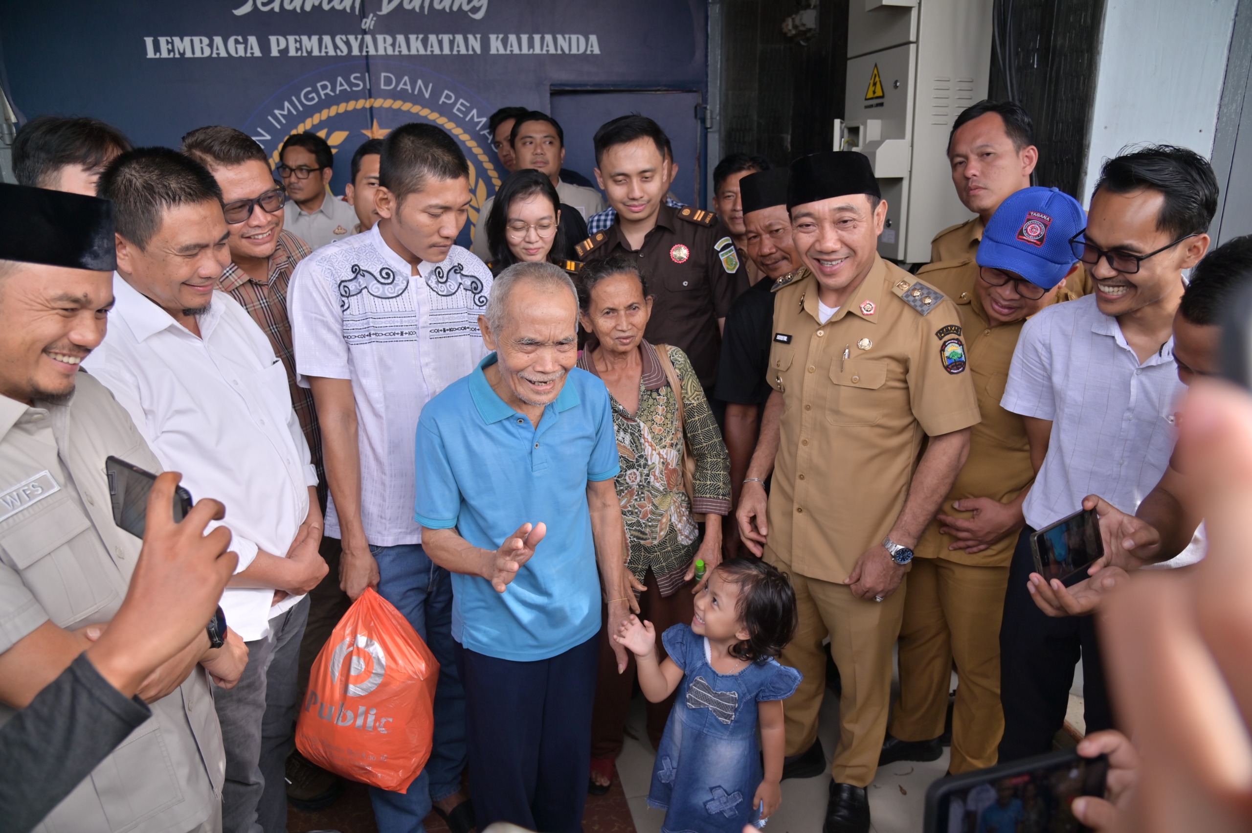 Udara Segar untuk Mbah Mujiran”  Kejari Lampung Selatan Hadirkan Keadilan yang Menyentuh Hati