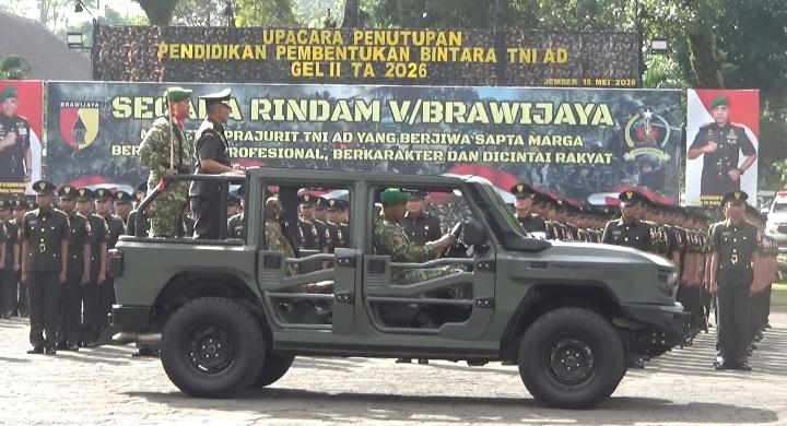 Sebanyak 428 Siswa Secaba Rindam V/Brawijaya, Resmi Menyandang Pangkat Sersan Dua